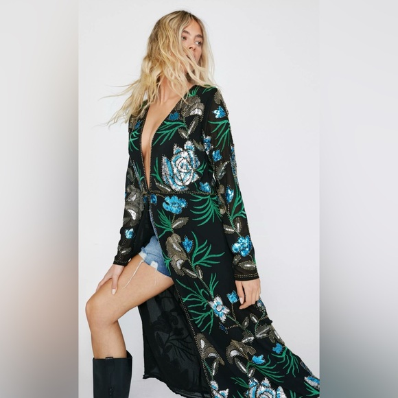 Nasty Gal Tops - NWOT Nasty Gal Embellished Floral Design Longline Kimono
